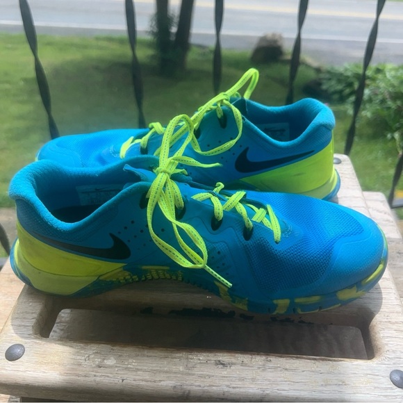 Women's Nike Metcon 2 Amp Blue/Volt 843972-400 Training Athletic Shoes Sz 9M - Picture 8 of 11